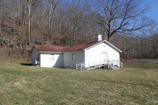 2924 ROCKET BOYS DR, SQUIRE, WV 24884, photo 4 of 23