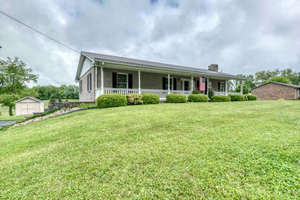 911 COUNTRY LN, CHILHOWIE, VA 24319 - Image 1