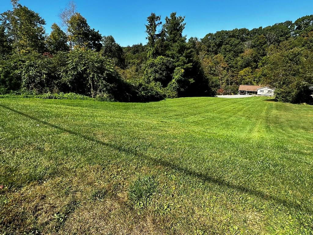 TBD COUNTRY CLUB RD., MARION, VA 24354, photo 1 of 7
